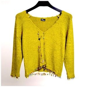 Elaris Women’s Vintage Sweater with Colorful Embellishments. Medium. NWT